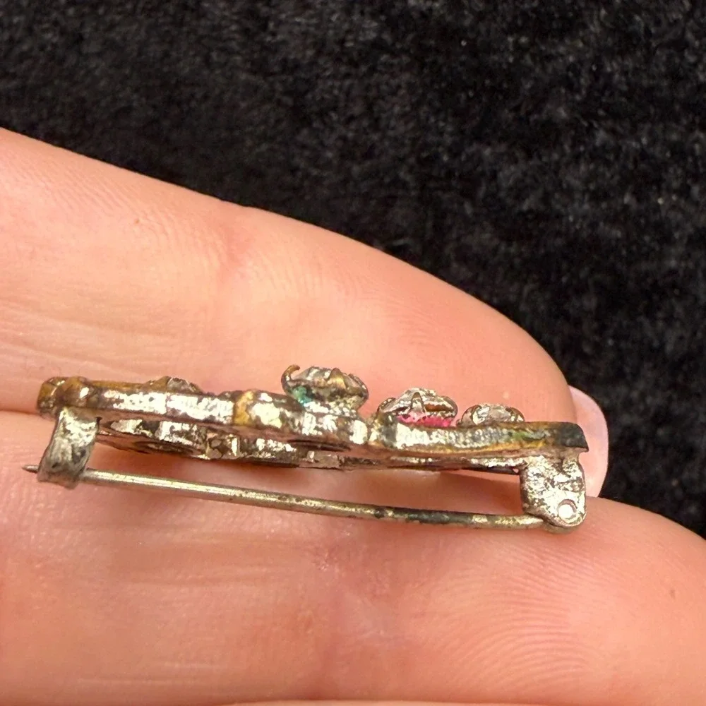 Vintage Flower Brooch Silver Tone Rhinestone Enamel Paste